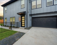 Unit for rent at 310 E 7th Street, Dallas, TX, 75203