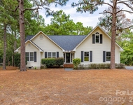 Unit for rent at 102 Seminole Court, West End, NC, 27376