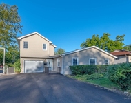 Unit for rent at 44 Laurel Trail, Wheeling, IL, 60090