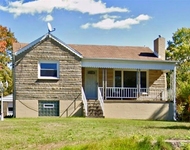 Unit for rent at 268 Pleasant Dr, Aliquippa, PA, 15001