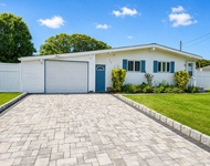 Unit for rent at 106 Days Avenue, Selden, NY, 11784