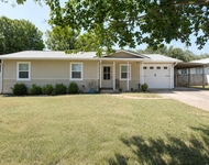 Unit for rent at 502 E Ash Dr, Johnson City, TX, 78636