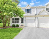 Unit for rent at 130 Park Ridge Court, Aurora, IL, 60504