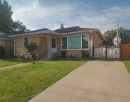 Unit for rent at 7918 W Oakton Street, Niles, IL, 60714
