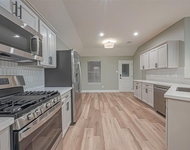 Unit for rent at 2 Garden Lodge Place, The Woodlands, TX, 77382