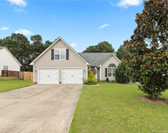Unit for rent at 111 Silverberry Court, Raeford, NC, 28376