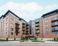 Unit for rent at 546 Green Bay Road, Highwood, IL, 60040