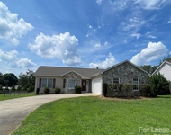 Unit for rent at 1444 Farmington Hills Drive, Conover, NC, 28613