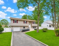 Unit for rent at 339 Avenue B, Ronkonkoma, NY, 11779