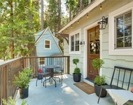 Unit for rent at 652 E Victoria Court, LAKE ARROWHEAD, CA, 92352