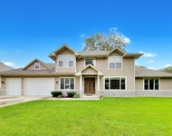Unit for rent at 2311 N Arlington Heights Road, Arlington Heights, IL, 60004