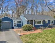 Unit for rent at 5 Meadow, Exeter, 03833