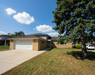 Unit for rent at 966 S Iowa Avenue, Addison, IL, 60101