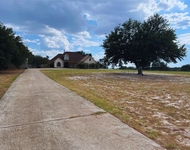 Unit for rent at 23211 Fm 1995, Lindale, TX, 75771
