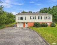 Unit for rent at 107 Town Farm Road, Farmington, CT, 06032