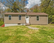 Unit for rent at 502 Stearns Street, Killingly, CT, 56325