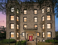 Unit for rent at 4060 S Ellis Avenue, Chicago, IL, 60653