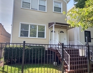 Unit for rent at 515 W 40th Place, Chicago, IL, 60609