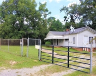 Unit for rent at 3631 W Napier Avenue, Macon, GA, 31204