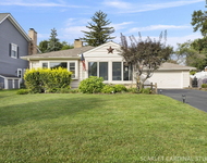 Unit for rent at 1210 S Gables Boulevard, Wheaton, IL, 60189