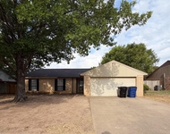 Unit for rent at 921 Park Place Boulevard, Midlothian, TX, 76065