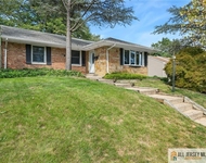 Unit for rent at 55 Gurley Road, Edison, NJ, 08817