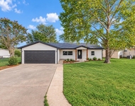 Unit for rent at 230 Overlook Trail, Gun Barrel City, TX, 75156