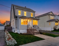 Unit for rent at 46 Derby Street, Valley Stream, NY, 11581