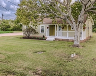 Unit for rent at 910 Brockman Street, Clute, TX, 77531