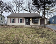 Unit for rent at 4 E Pine Street, Streamwood, IL, 60107