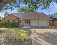 Unit for rent at 600 W Pelton Street, Sherman, TX, 75092