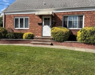 Unit for rent at 15 Fifth Avenue, Westbury, NY, 11590