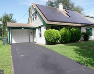 Unit for rent at 39 Babcock Lane, WILLINGBORO, NJ, 08046