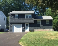 Unit for rent at 307 Glendale Avenue, Liverpool, NY, 13088