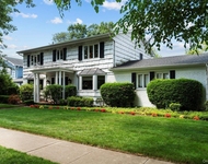 Unit for rent at 15 Sherwood Lane, Cedarhurst, NY, 11516