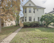 Unit for rent at 706 Mcdonough Street, Joliet, IL, 60436