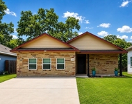 Unit for rent at 719 E 6th Street, Bonham, TX, 75418