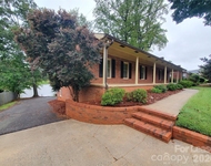 Unit for rent at 614 Carolina Avenue S, Statesville, NC, 28677