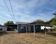 Unit for rent at 413 E Locust Street, Whitewright, TX, 75491
