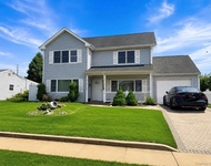 Unit for rent at 4161 Harriet Rd, Bethpage, NY, 11714