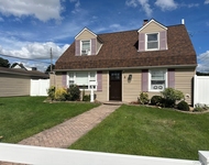 Unit for rent at 2 Rope Lane, Levittown, NY, 11756