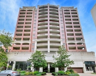 Unit for rent at 828 W Grace Street, Chicago, IL, 60613