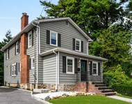 Unit for rent at 81 Chestnut Avenue, Pelham, NY, 10803
