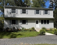 Unit for rent at 6025 Honey Hollow Road, DOYLESTOWN, PA, 18902