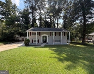 Unit for rent at 1340 Pineglen Drive, Riverdale, GA, 30296