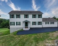 Unit for rent at 10 Ashlyn Drive, Marlboro, NY, 12542
