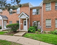 Unit for rent at 3 4 Seasons Court, Elmhurst, IL, 60126