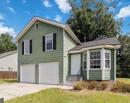 Unit for rent at 7049 Sir Galahad Way, Jonesboro, GA, 30236