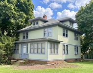 Unit for rent at 204 E South Street, Woodstock, IL, 60098