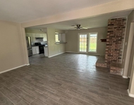 Unit for rent at 626 Shore Acres Boulevard, La Porte, TX, 77571